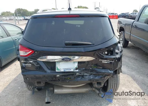 2016 Ford Escape Titanium из США, поврежденный, VIN 1FMCU9J91GUA78207